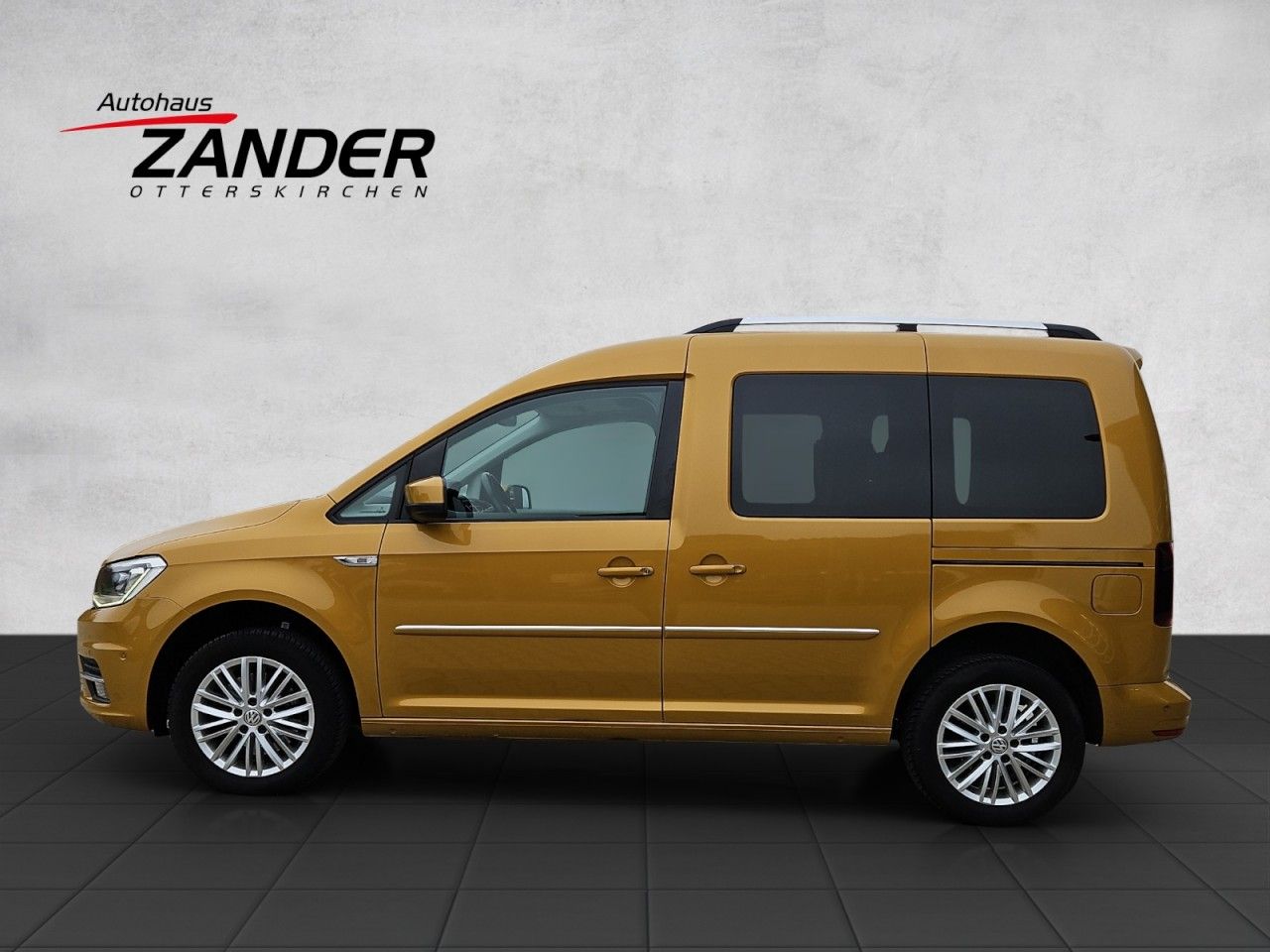 Fahrzeugabbildung Volkswagen Caddy PKW Highline Navi ACC Xenon