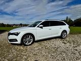 Skoda Superb 2.0 TDI SCR 140kW DSG PREMIUM EDIT CO... - Skoda Superb Gebrauchtwagen in München