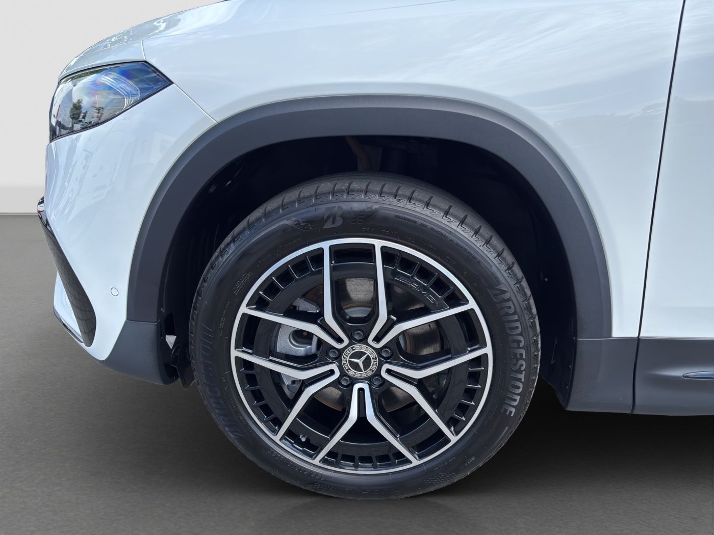 Mercedes-Benz EQB 250+ **AMG Line Advanced*Panorama*Distronic* foto 19