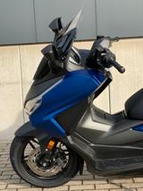 Honda Forza 125 mit Topcase (Smart Key) - KLEINKRAFTRAD 125