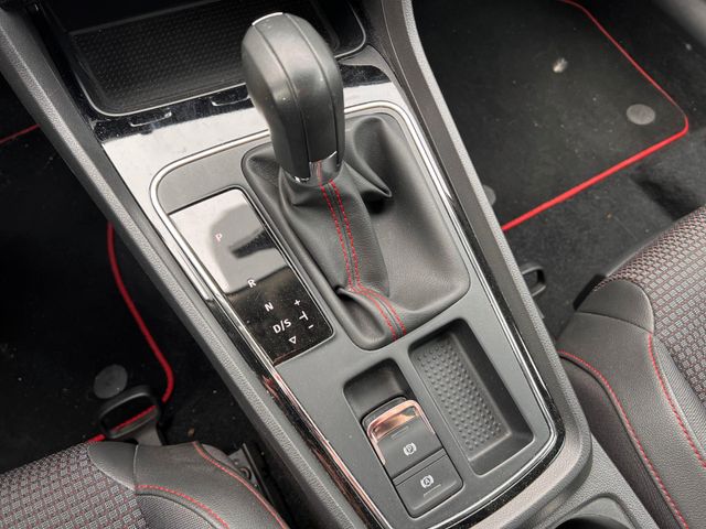 Leon 2.0 TSI FR DSG LED BEATS 18" LM ACC KAMERA