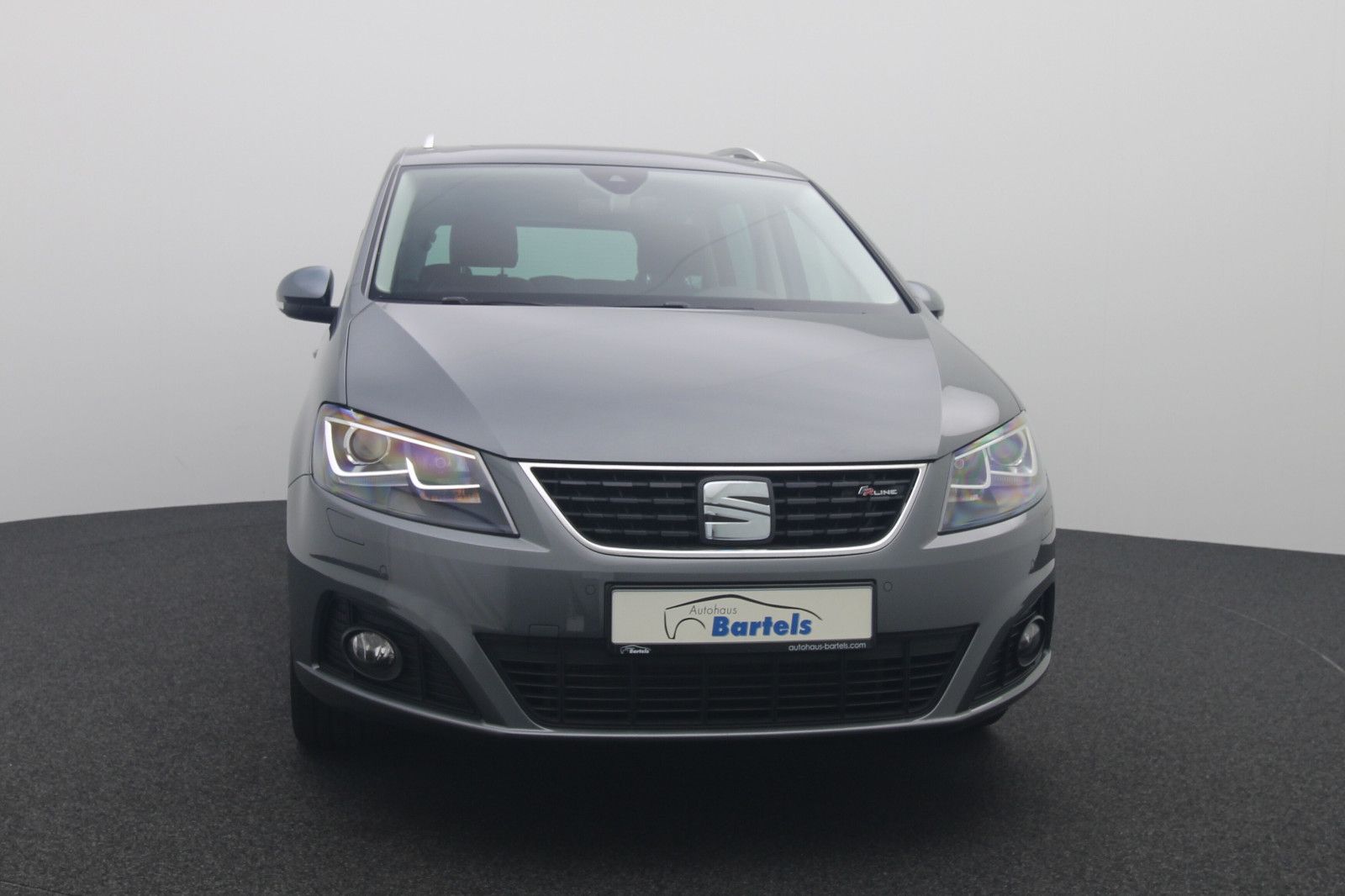 Fahrzeugabbildung SEAT Alhambra 2.0 FR-Line  Xcellence DSG 7 SITZE NAVI
