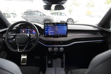 Skoda Superb Combi 2.0 TSI Sportline PANOMATRIXAHK