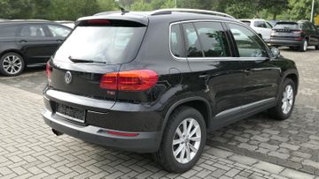 Volkswagen Tiguan - 5