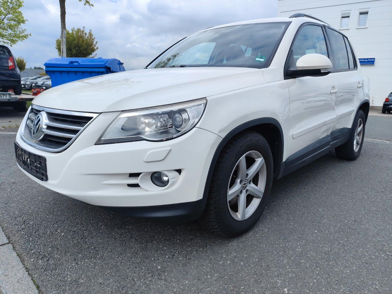 Volkswagen Tiguan Track & Field 4Motion Kamera Leder Navi