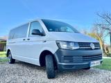 Volkswagen T6 langer Radst. LR, Camperausbau, 9 Sitzer, AHK - VW T6 Transporter von privat