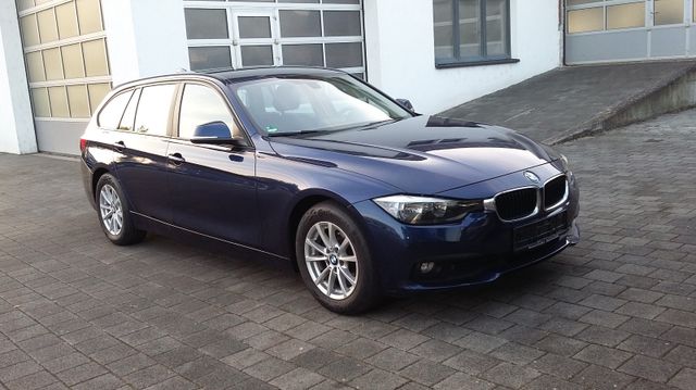 BMW 318d Touring Advantage