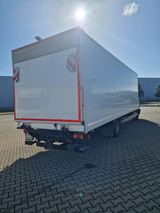 MAN TGL 12.180 4x2LL Koffer 8,23m - Offers matching your search criteria