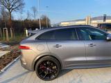 Jaguar SVR AWD 360° Pano Sportpaket 22, Hub.