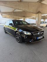 Mercedes-Benz E 400 d 4MATIC T Autom.  AMG e53 Optik Paket 