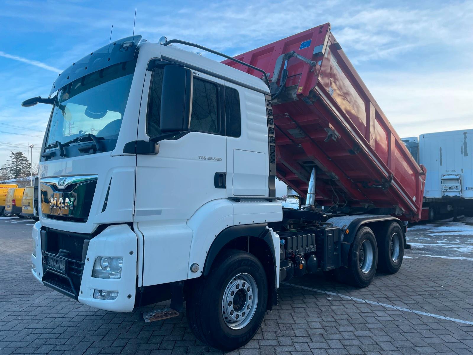 MAN TGS 26.500 ,Dreiseitenkipper, Bordmatik, Schaltg