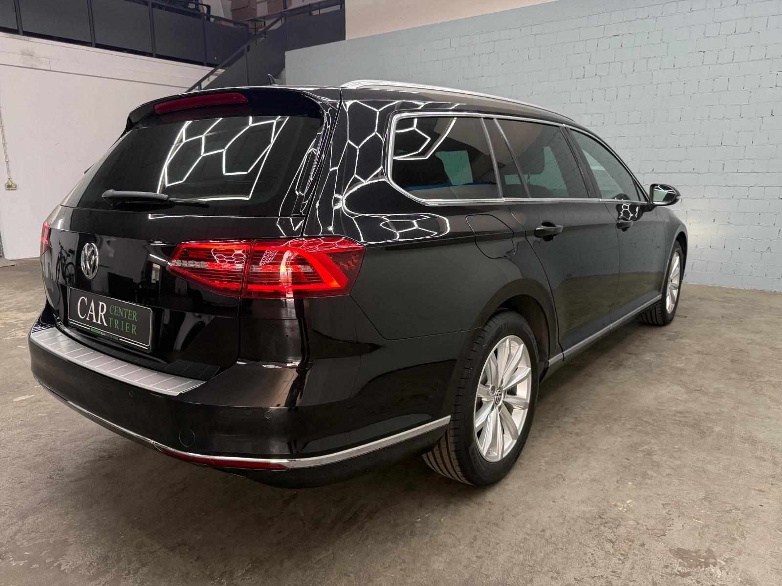 Volkswagen Passat Variant Highline "R-LINE INTERIEUR"