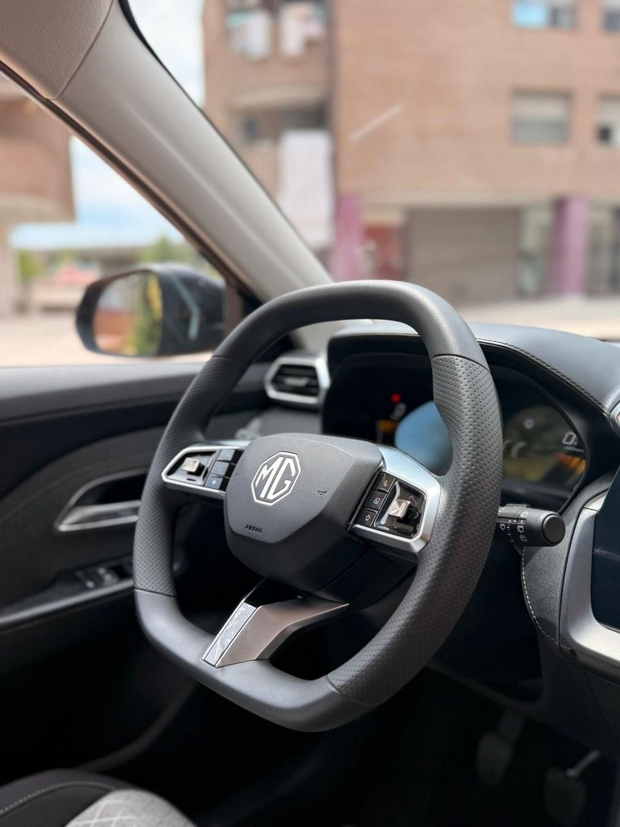 MG ZS