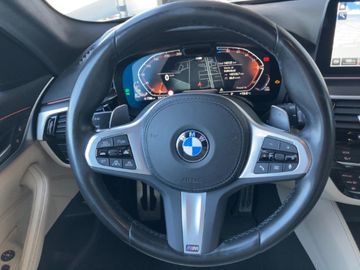 BMW 520 - 9