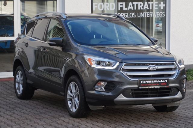 Ford Kuga 1.5 EcoBoost 4x4 Aut. Titanium