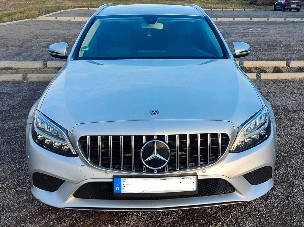 Image of Mercedes-Benz C 220