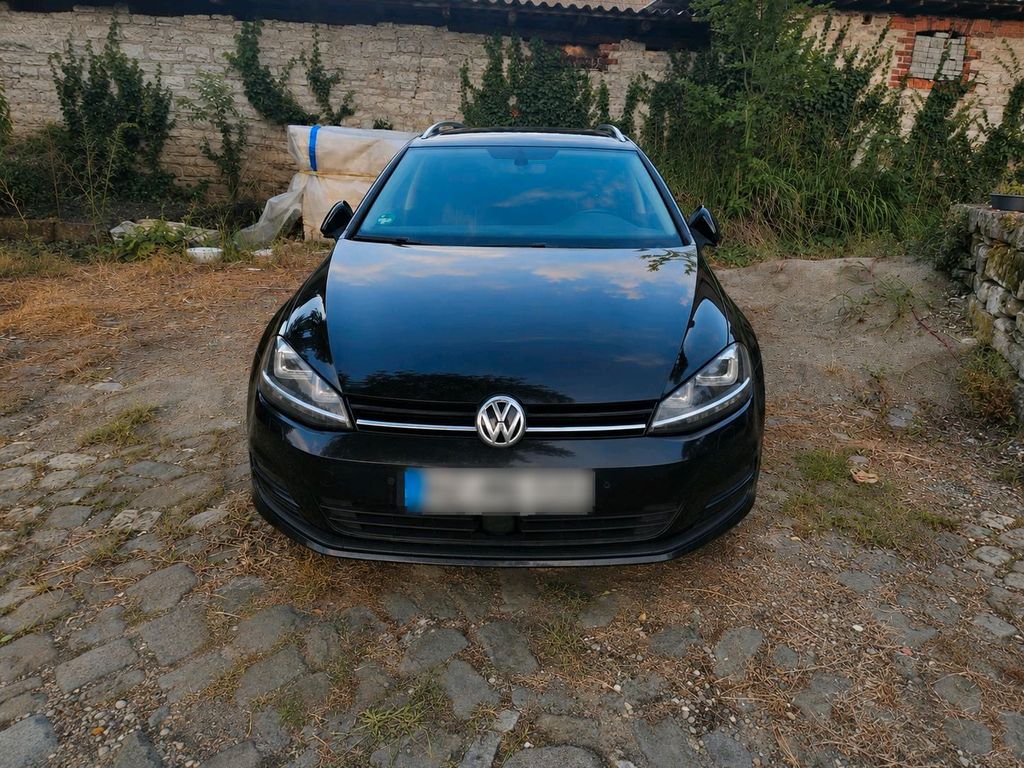 Image of Volkswagen Golf