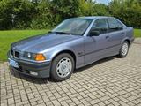 BMW 318iA E36 Oldtimer Klima BMW-Scheckheft 61900 KM - BMW 318 aus 1995