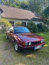 BMW E34 525i - BMW 525: E34
