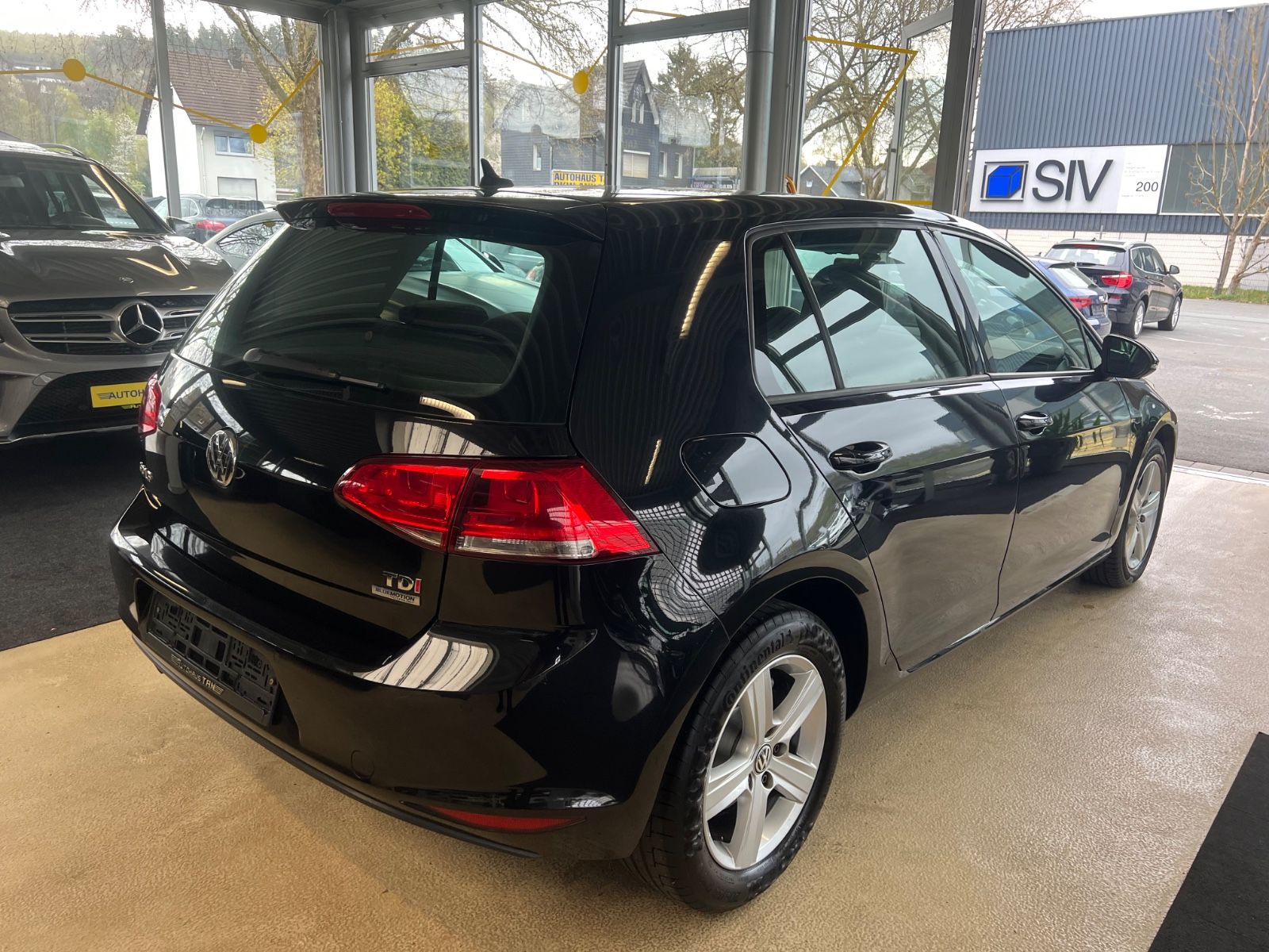 Fahrzeugabbildung Volkswagen Golf VII Lim. 1.6 TDIComfortline *1.HAND*SCHECKH