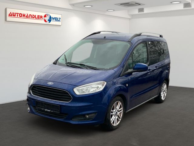 Ford Tourneo Courier Titanium