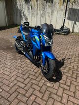 Suzuki GSXS 1000