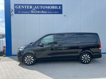 Mercedes V 220 - 4