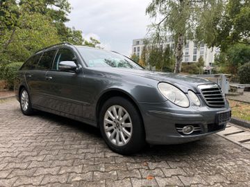 Mercedes E 280 - 6
