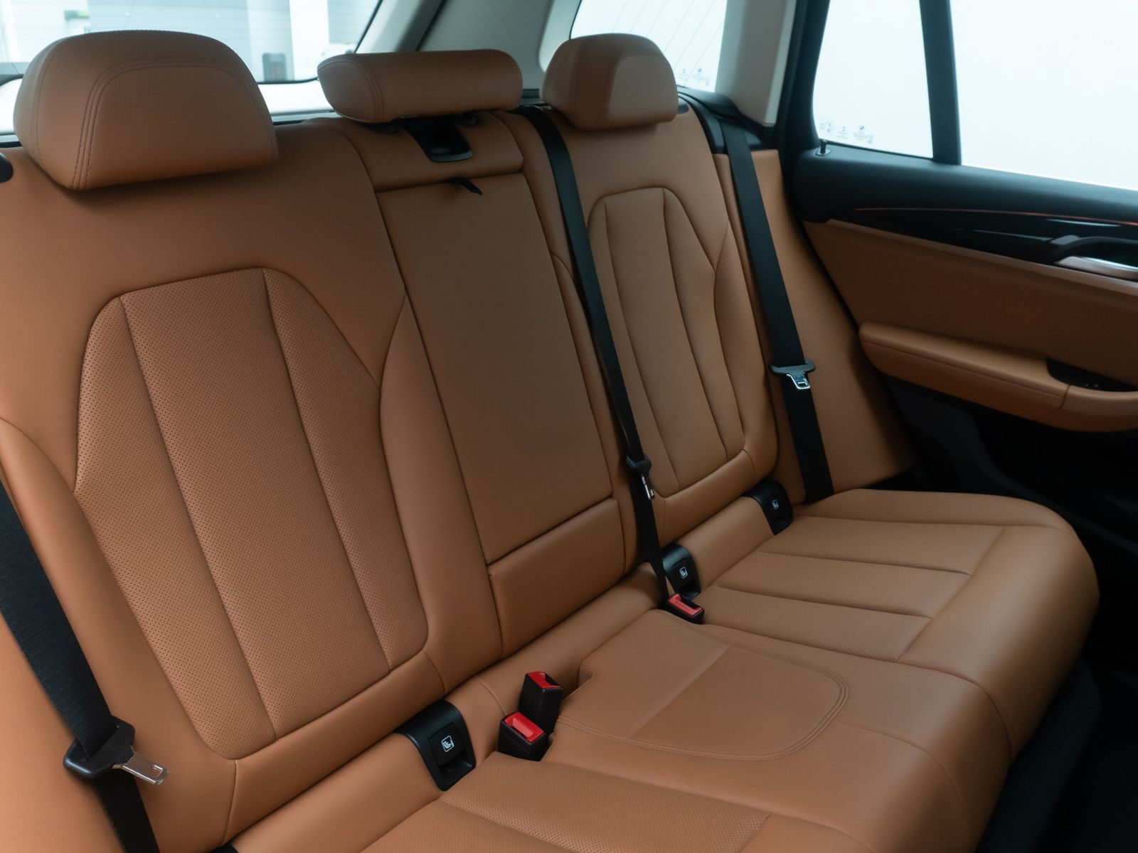 Fahrzeugabbildung BMW X3 xD30e Kamera DAB Sportsitz AHK Leder 18Zoll