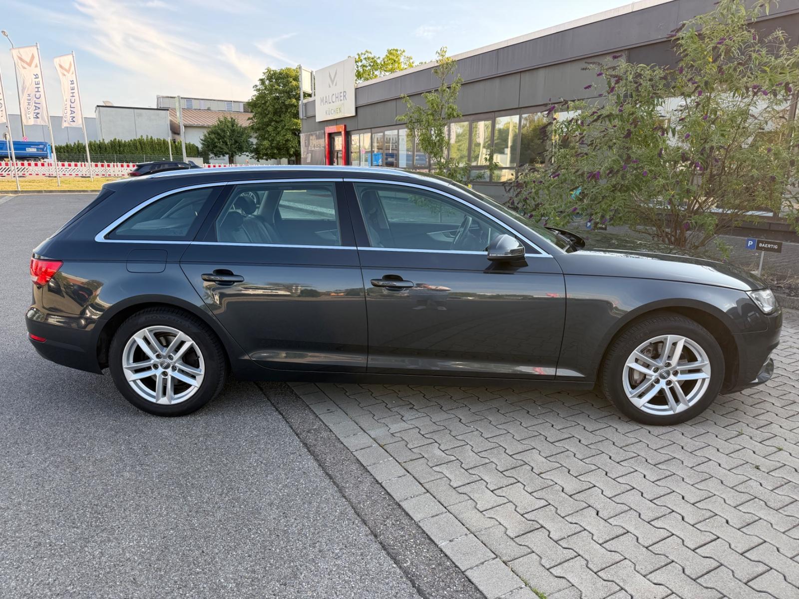 Audi A4 40 TDI Avant Sport - Virtual Cockpit