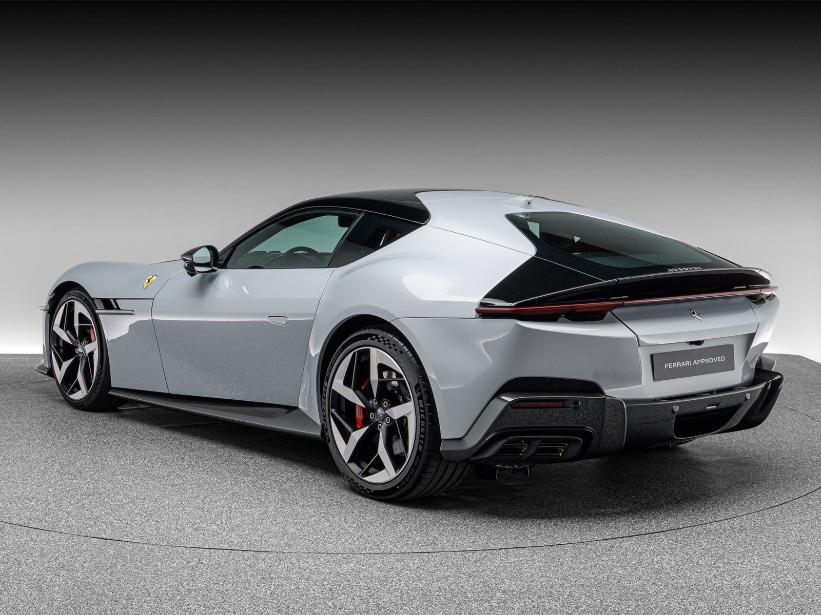 Ferrari 12Cilindri imagem 3