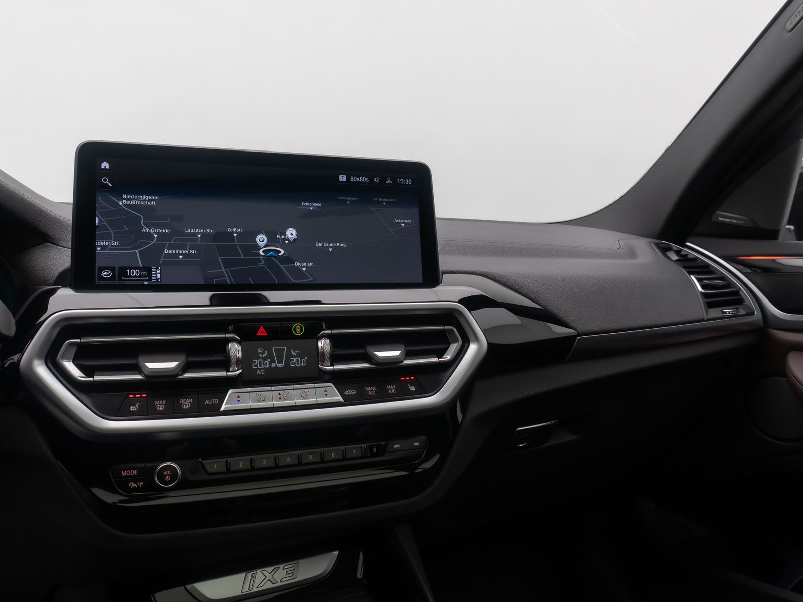 Fahrzeugabbildung BMW iX3 IMPRESSIVE 360°DAB Alarm HUD Panorama 20Zoll