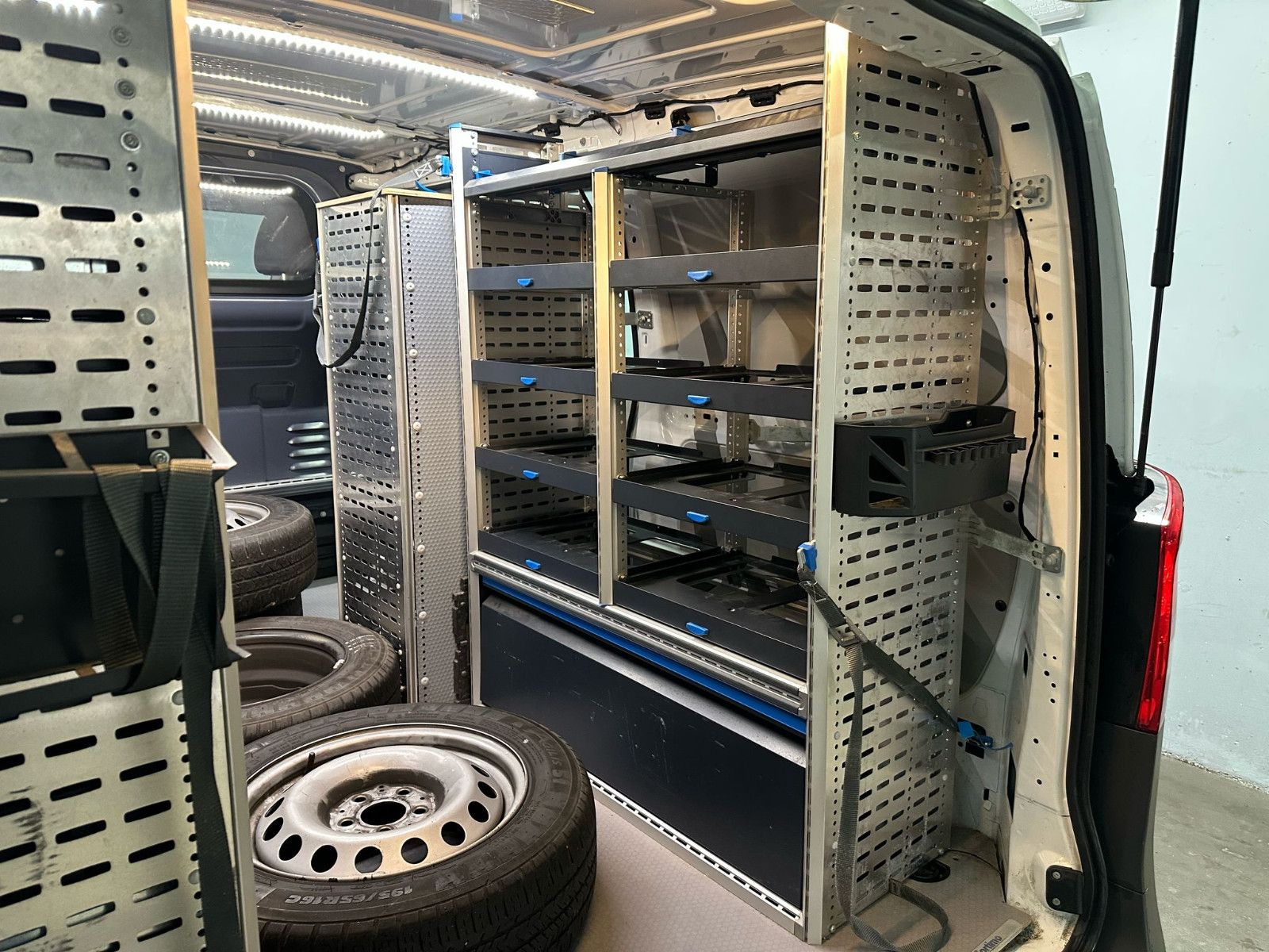 Fahrzeugabbildung Mercedes-Benz VITO 114 CDI 4 Matic Automa. SORTIMO*NAVI*KLIMA*