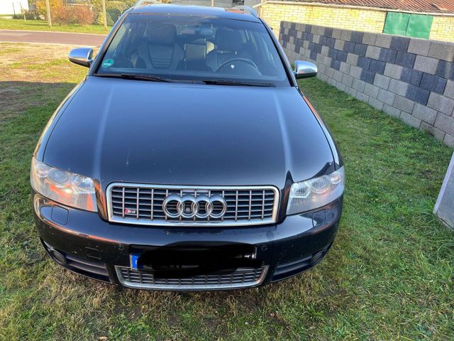 Audi S4 B6 V8 4,2l