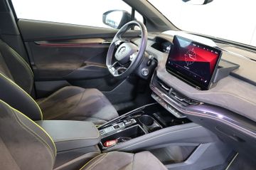 Skoda Enyaq Coupé RS Lounge WÄRMEP.+HUD+360°+PANO+AHK