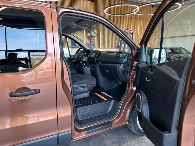 Opel Vivaro B Combi 2,7t *8Sitzer*Navi*AHK*Klima*