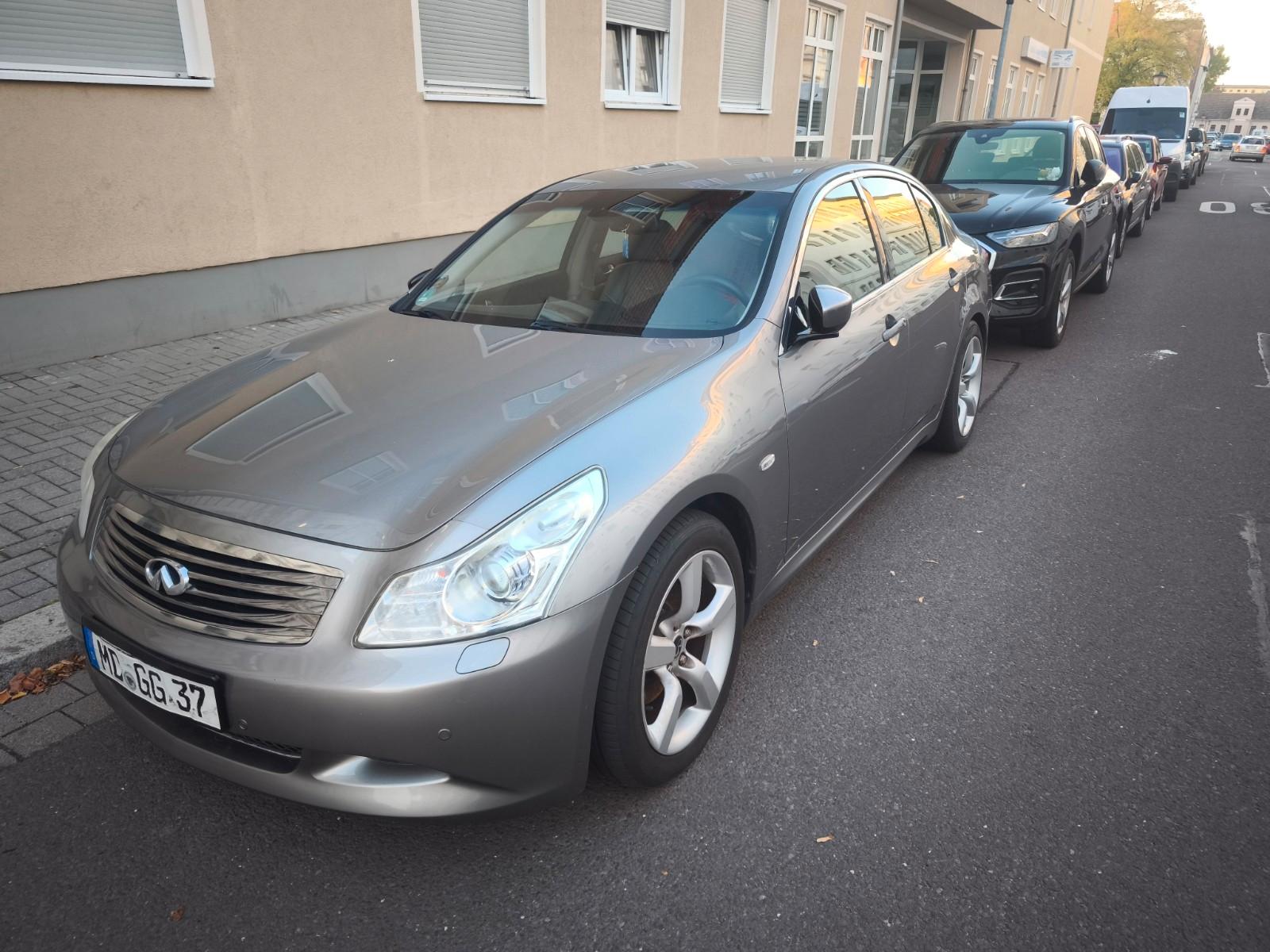 Infiniti G37