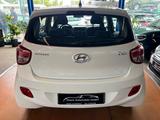 Hyundai i10 blue Classic Klima  8-fach bereift - Hyundai i10: Blue