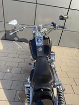 Harley-Davidson Dyna Custom Umbau - HARLEY-DAVIDSON CUSTOM UMBAU