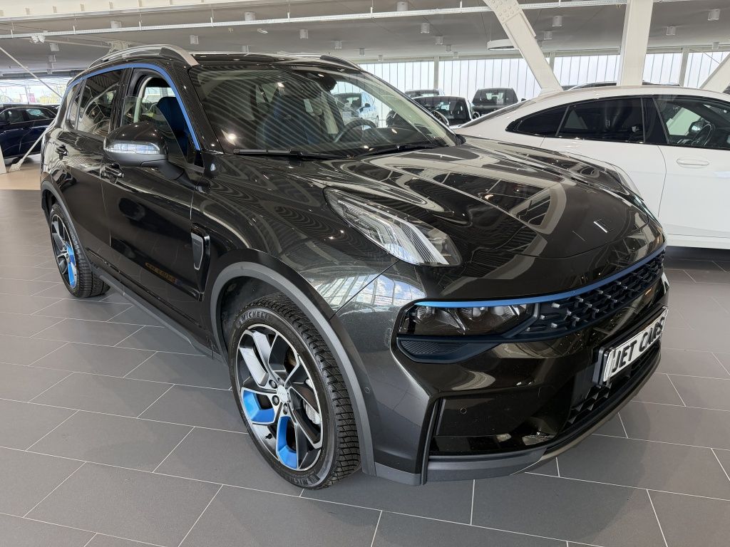 Lynk & Co 01
