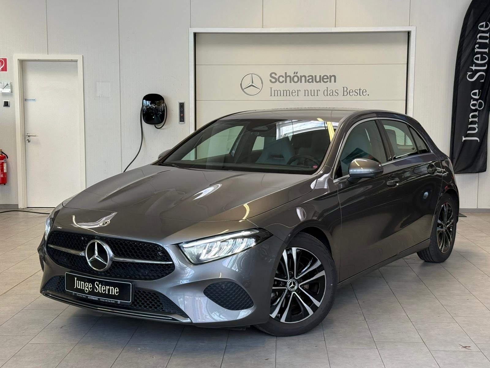MERCEDES-BENZ A 200 PROGRESSIVE+360°+TOTWINKEL+Laderaumpaket