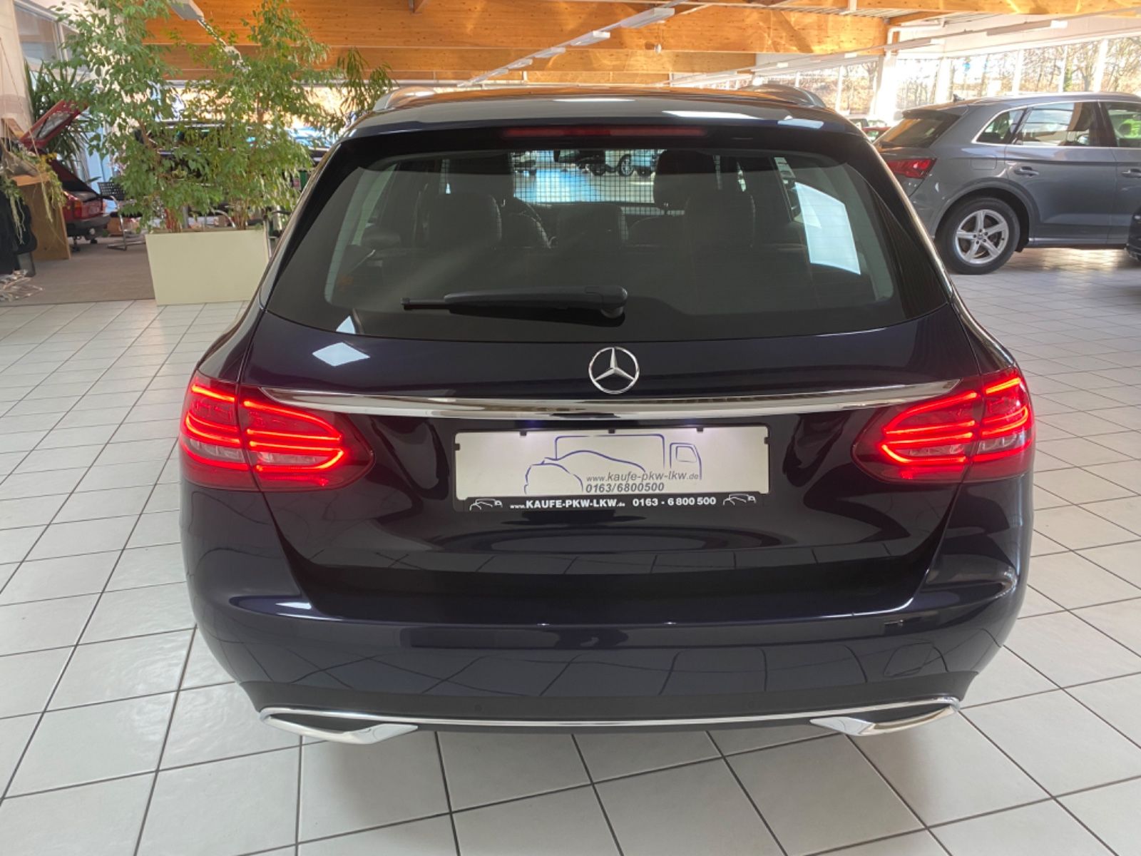 Fahrzeugabbildung Mercedes-Benz C -Klasse 220d T-Modell *Business, Avantgarde*