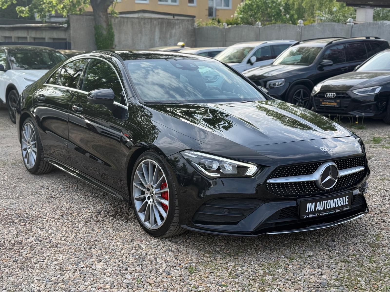 Mercedes-Benz CLA 200 AMG/Head-Up/Spur/R.Kamera/Apple-Carplay
