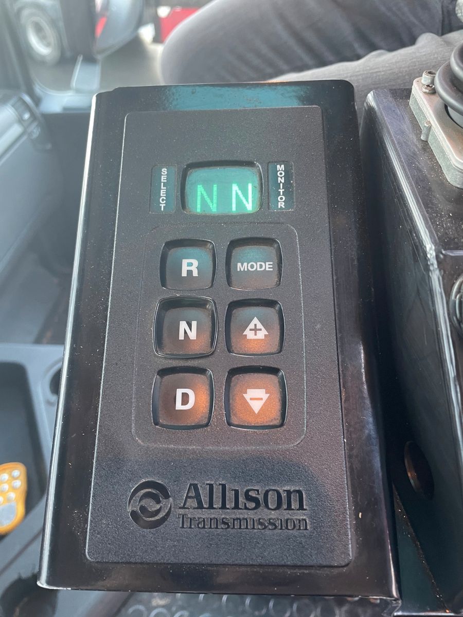 Fahrzeugabbildung Andere TUROX 8x8 Eschlböck Biber 92 Holzhacker / 1.512h