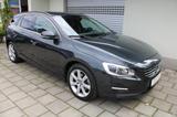 Volvo V60 T3 Momentum BiXenon Leder Navigation Tempoma - Volvo V60 in Chemnitz