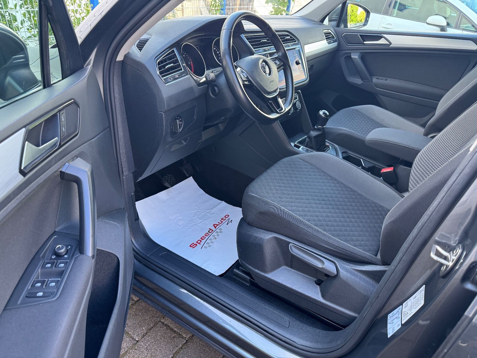 Volkswagen Tiguan 2.0 TDI Comf./AHK/KAM. 360°/ACC/NAVI/1.HD foto 14