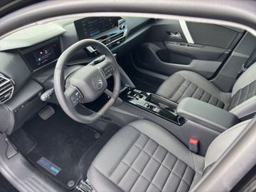 Citroën C4 MHEV 145 PLUS **KAMERA*LED*CARPLAY*PDC**