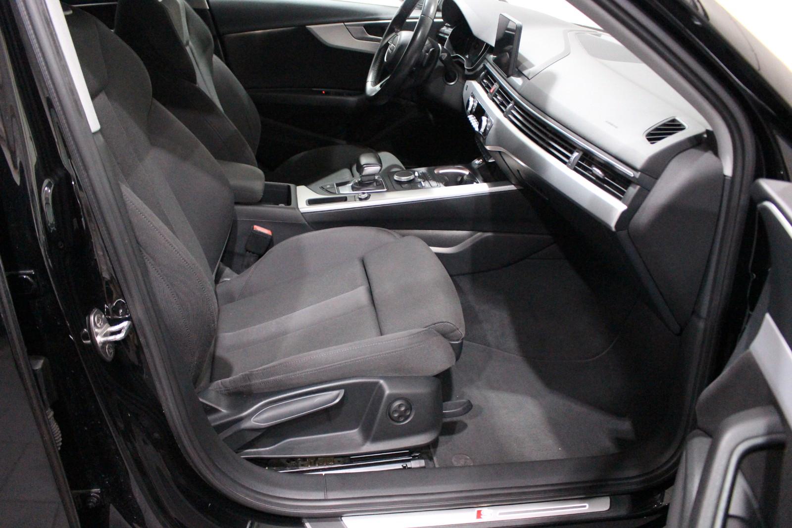Audi A4 Avant 40 TFSI Sport S-Line NAVI LED 19" TOP