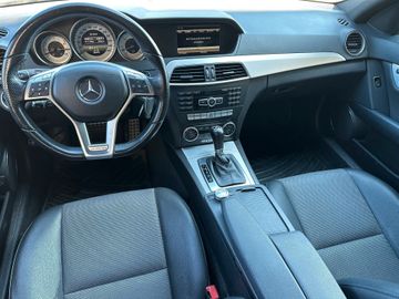 Mercedes C 300 - 12