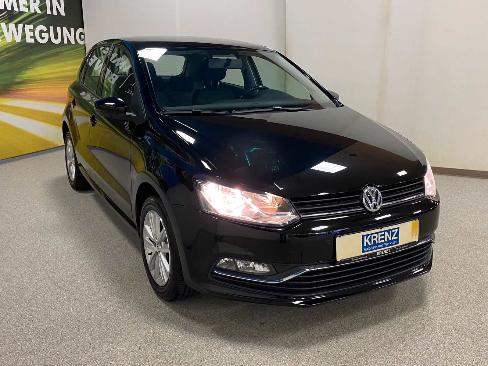 Fahrzeugabbildung Volkswagen Polo 1.2 TSI BMT Comfortline+Einparkhilfe+15"ALU